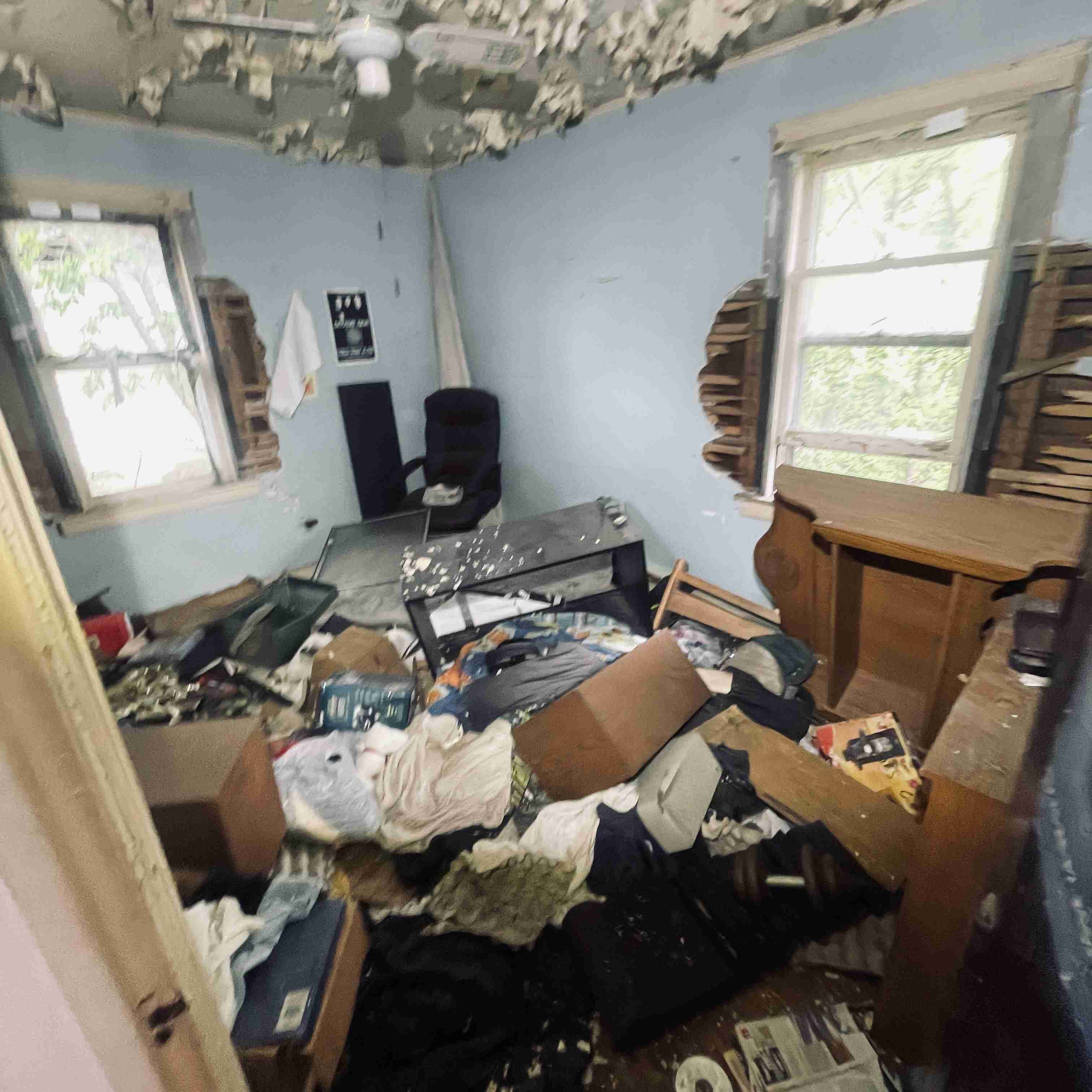 14044 Roselawn (52).jpg